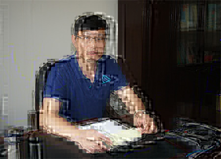 張傑-1.jpg